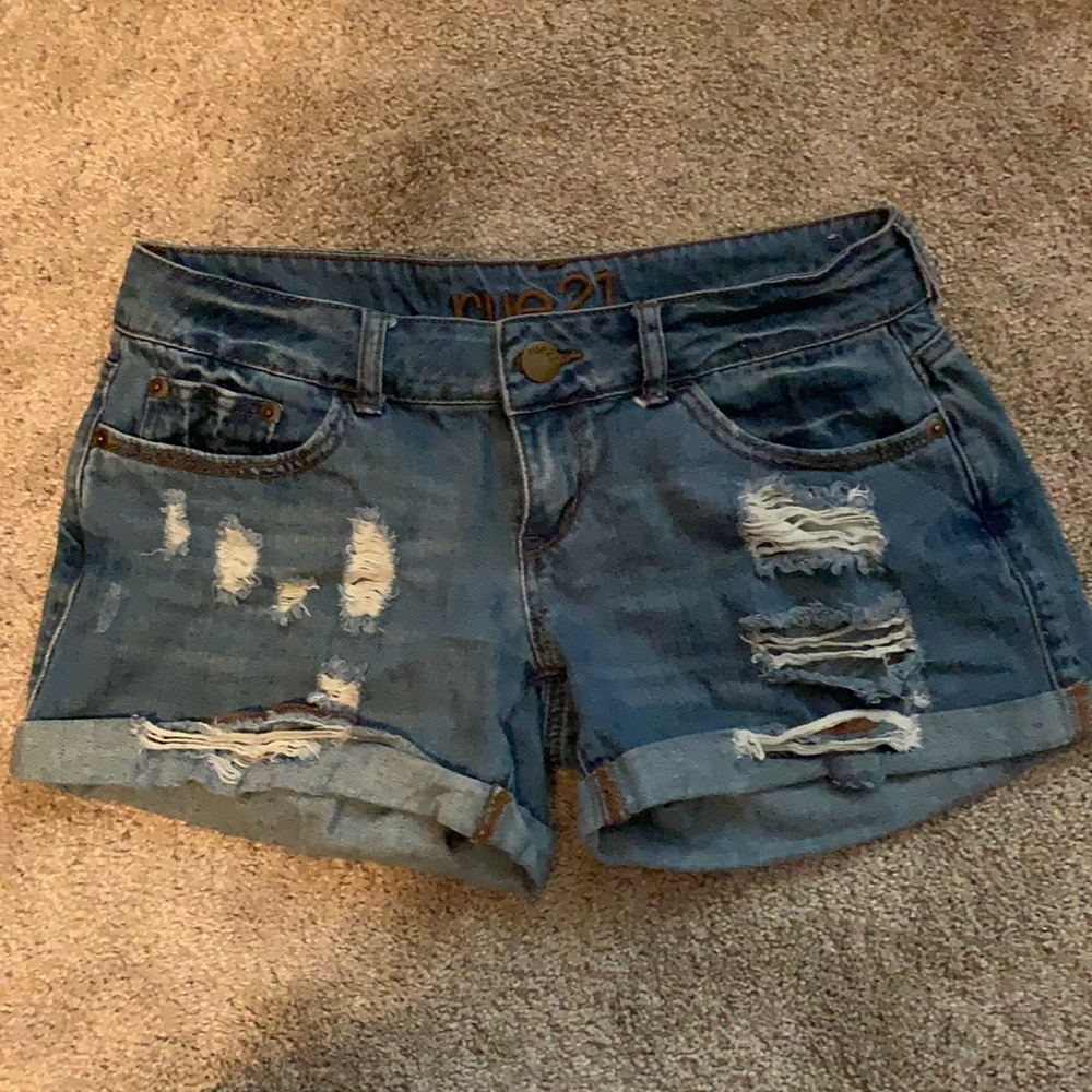 🔥🆕Jean shorts Rue 21 size 3/4